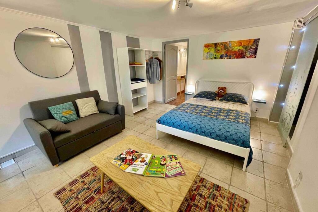 Le Jad Joli F2 Proche Gare, Arenes Avec Terrasse Privee Appartement Nîmes Buitenkant foto